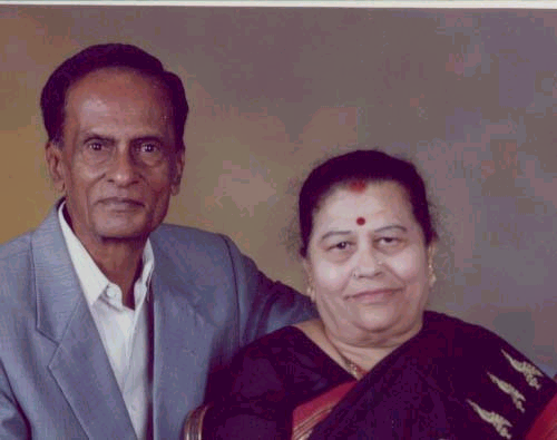 Ajji and Thatha, Actual size=240 pixels wide
